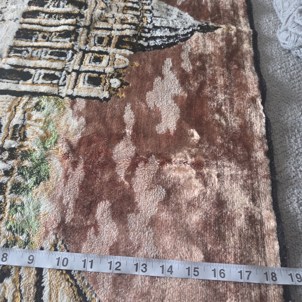 Vintage St. Peter’s Basilica Vatican Tapestry Wall Hanging Rug Rome Souvenir - Picture 11 of 11